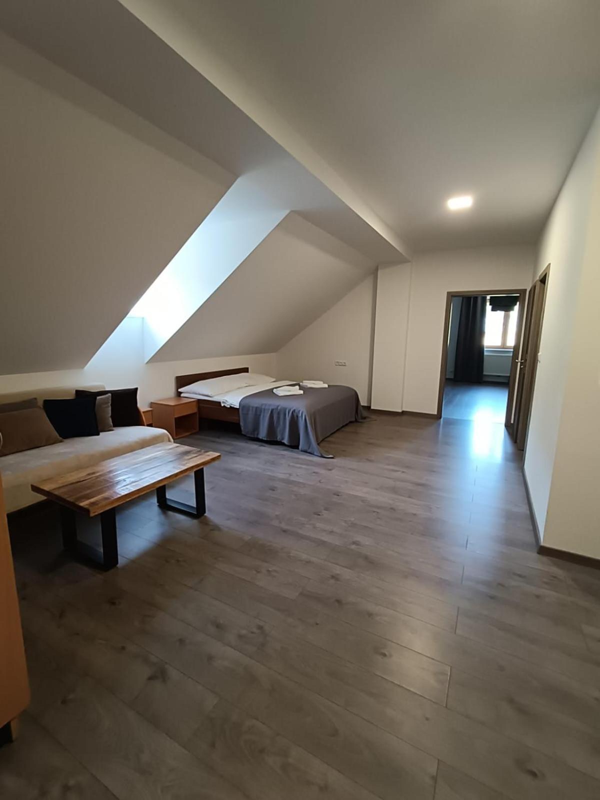 Hotel Obzor Pec pod Snezkou Exteriör bild