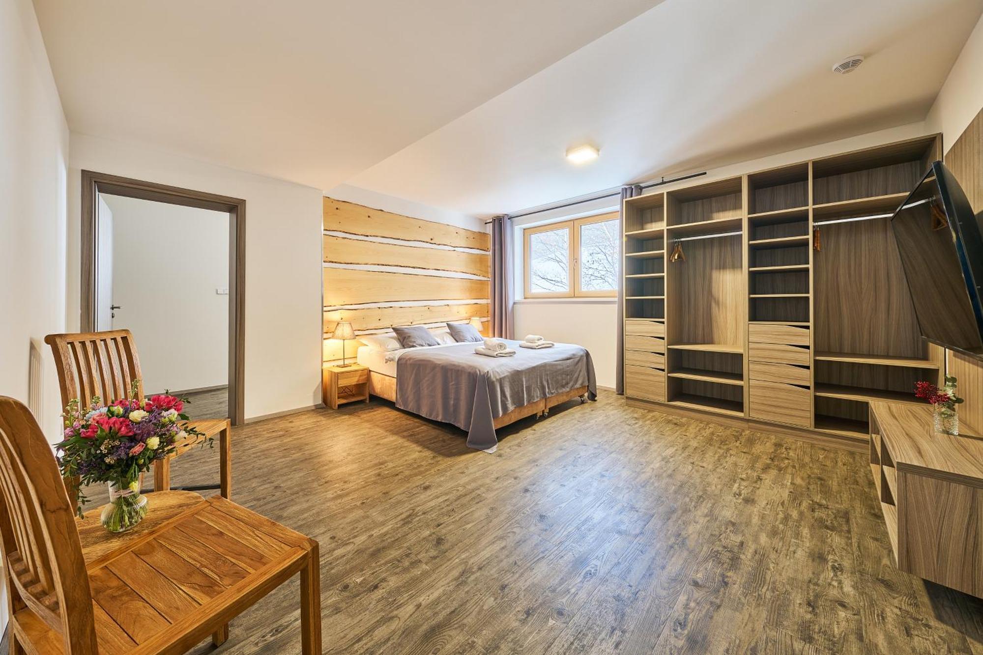 Hotel Obzor Pec pod Snezkou Exteriör bild