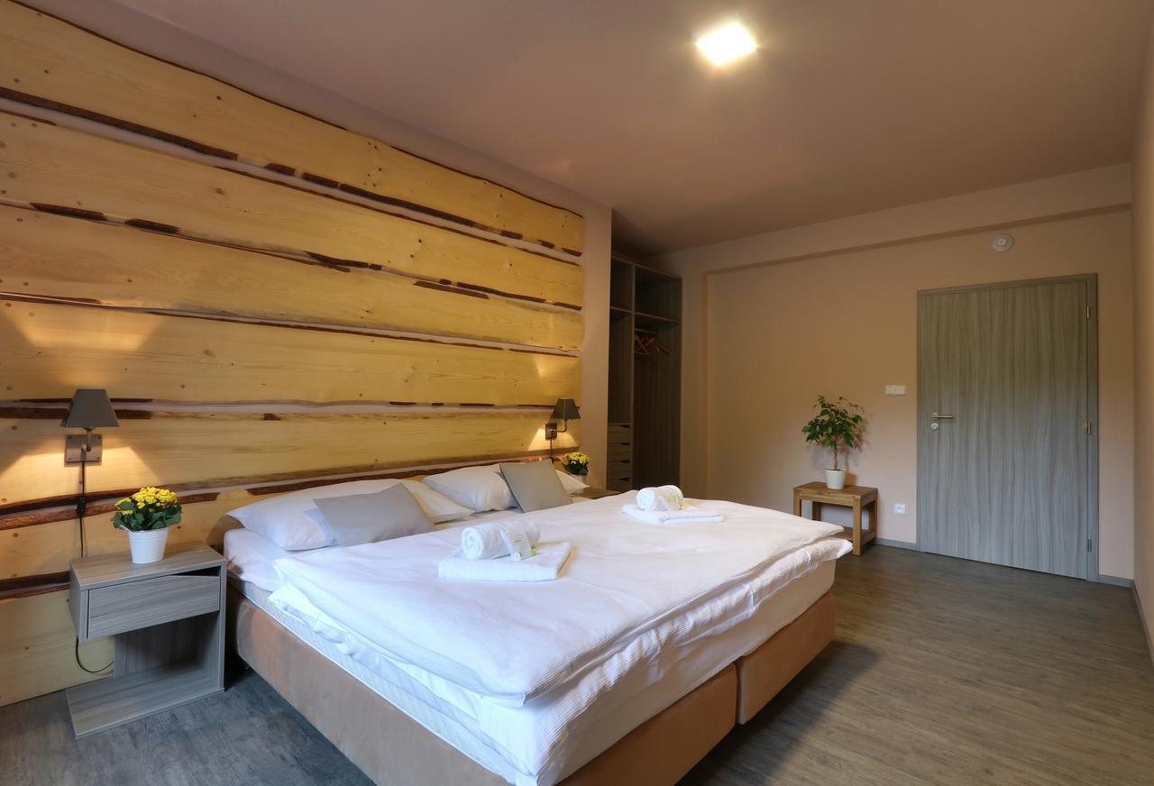 Hotel Obzor Pec pod Snezkou Exteriör bild
