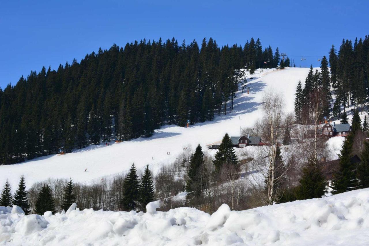 Hotel Obzor Pec pod Snezkou Exteriör bild